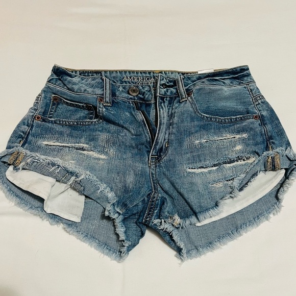 American Eagle High Rise Festival Distressed Denim Shorts - Picture 1 of 3